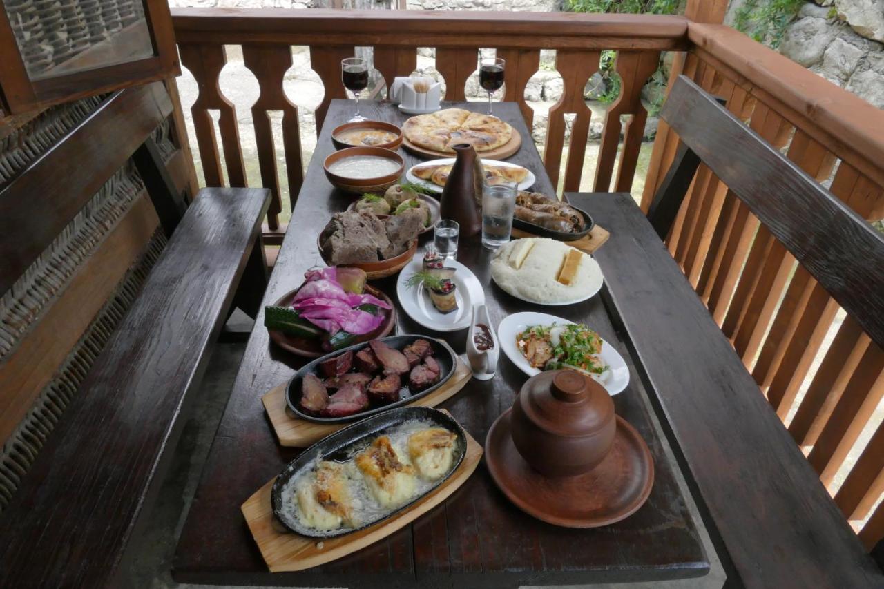 Hotel Abaata Гагра Екстериор снимка